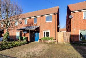 19, Holme Way, Cambridge CB22 3LD
