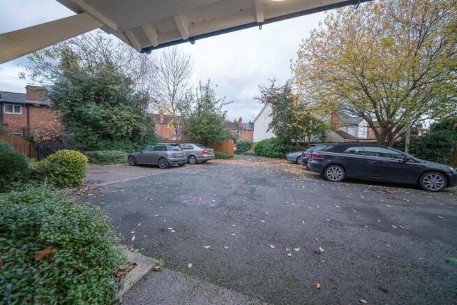 4 Coach House Mews, Coventry Road, Warwick-9.jpg