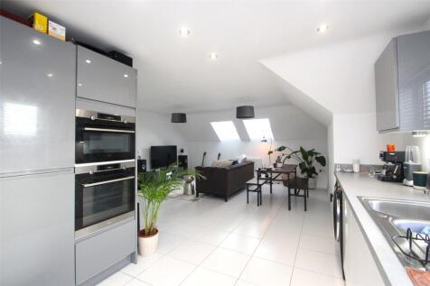 Gauntlet Drive, Netley Abbey, Southampton, Hampshire, SO31