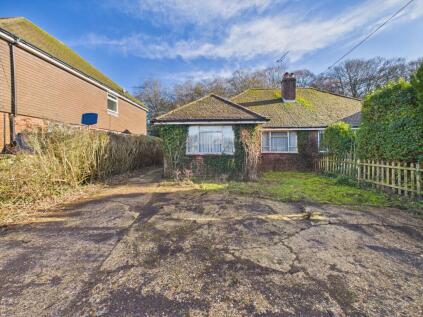 Spurlands End Road, Great Kingshill, High Wycombe, Buckinghamshire, HP15 6HX