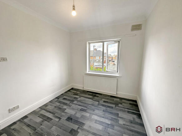 2 bed Terraced for sale Image 11