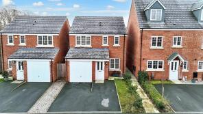 28, Larch Drive, Sandbach CW11 4LD