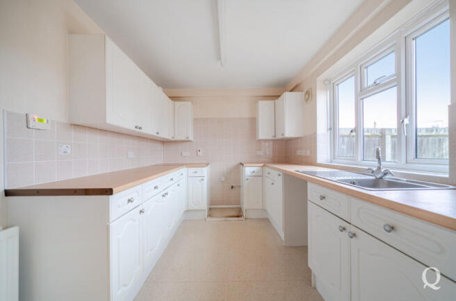 1b7d5703-84cb-411...