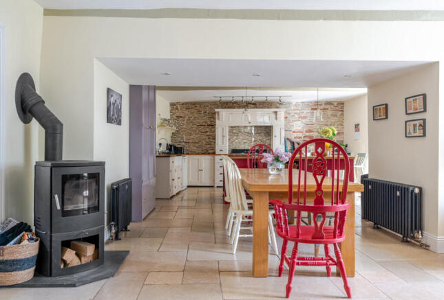 19-6819d89568e59-...