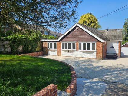 Curdridge Lane, Waltham Chase, Southampton, Hampshire, SO32