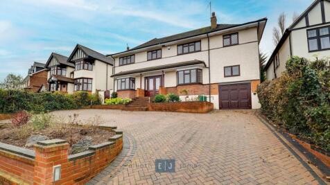 Spring Grove, Loughton