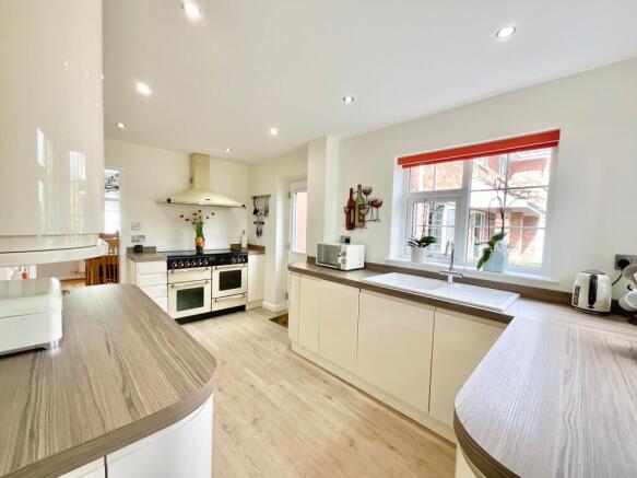 Porlock Grove, Stoke-On-Trent, ST4 photo 4