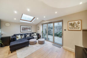 Flat Ground Floor, 41, Davisville Road, London W12 9SH
