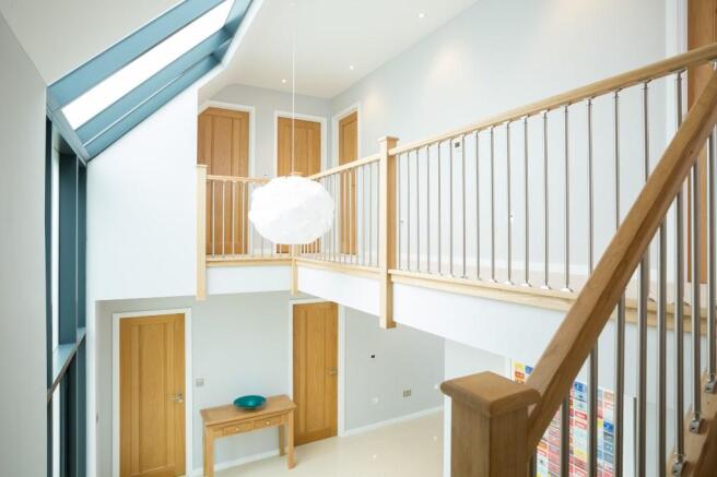 Galleried landing