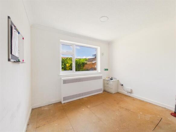 2 bed Detached Bungalow for sale Image 8