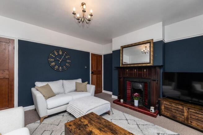 3 bed Semi-Detached for sale Image 5