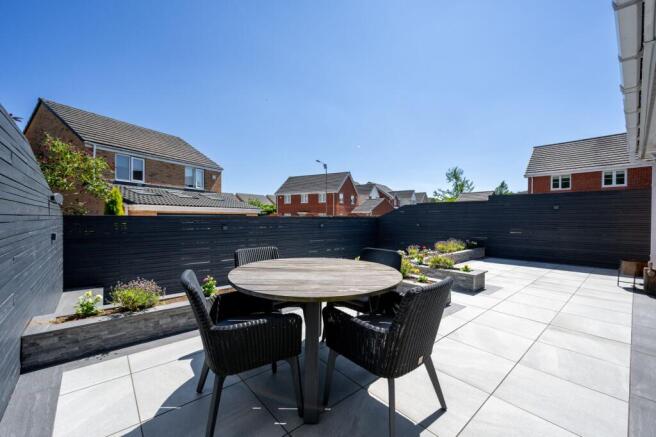 Woodview Close, Winstanley, WN3 photo 4