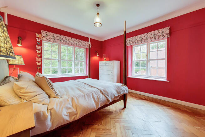 5_bedroom-2-0