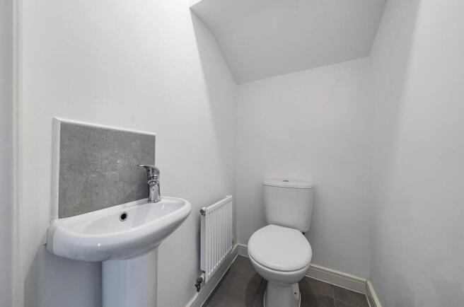 1414928-6-698f302...