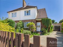 16, Baddow Place Avenue, Great Baddow, Chelmsford CM2 7JN