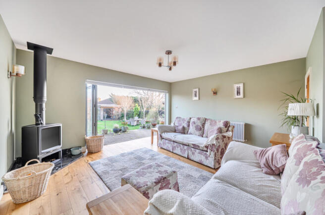 1420888-28-69a882...