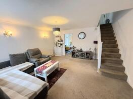 12, Whites Close, Greenhithe DA9 9JL