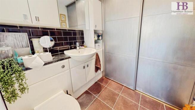 3 bed Detached for sale Image 12
