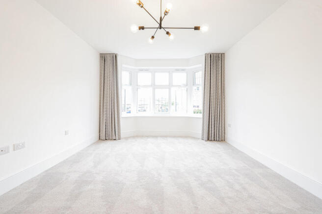 4 bed Detached for sale Image 10