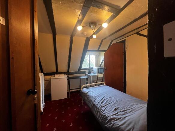 Studio Room