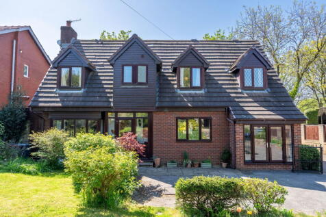 Cowbrook Court, Glossop