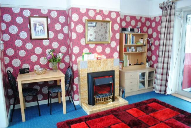 Photo 3