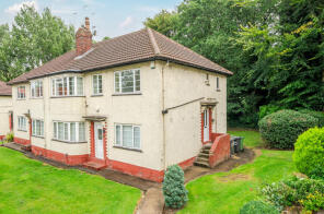 18, Sandringham Crescent, Alwoodley, Leeds LS17 8DF