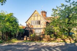 1, Crossways Cottages, Haslemere Road, Brook, Godalming GU8 5UJ