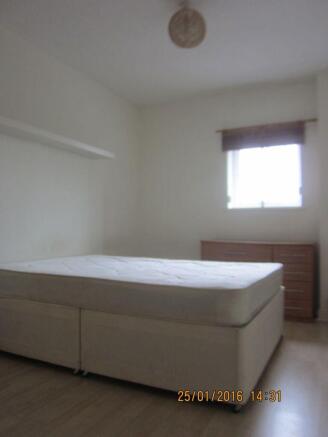 1 bed Flat to rent Image 10