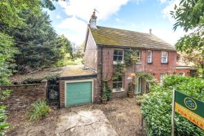 Syringa, Washford Lane, Lindford, Bordon GU35 0RT