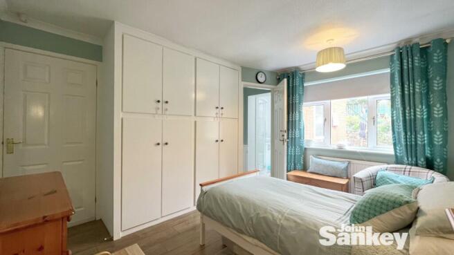 16 Forest Rise_6006.jpg