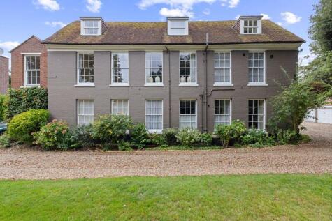 The Hornet, Chichester