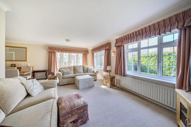 1418028-10-699f02...