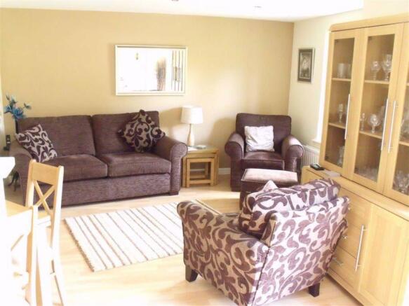 Open Plan Lounge/Kitchen