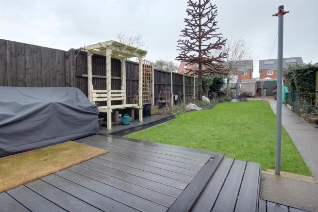3 bed End of Terrace for sale Image 4