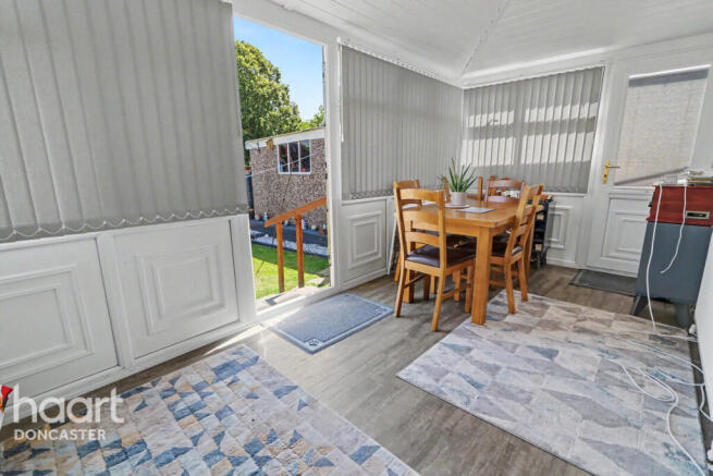 2 bed Bungalow for sale Image 7