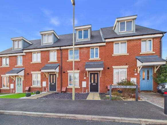3 bedroom House for sale in the popular Strawberr