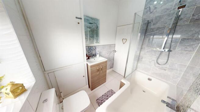 Newton Road Bathroom