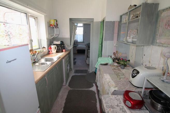 Kitchen (1)