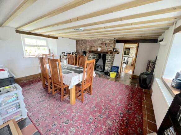 DiningRoom