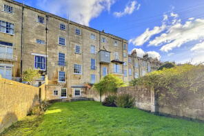 Garden Flat, 2, Daniel Street, Bathwick, Bath BA2 6NB