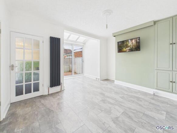 3 bed Semi-Detached for sale Image 4