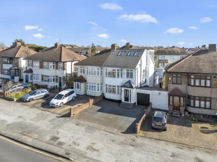 Havering Road, Romford, RM1