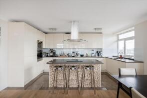 Flat 61, Walsingham, St John's Wood Park, London NW8 6RL