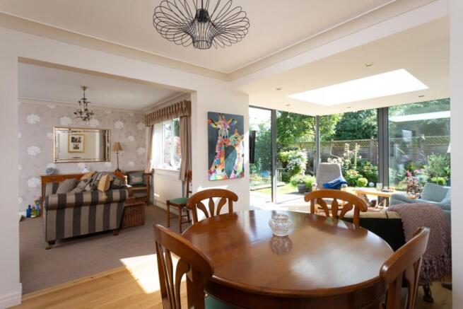 4 bed Detached for sale Image 6