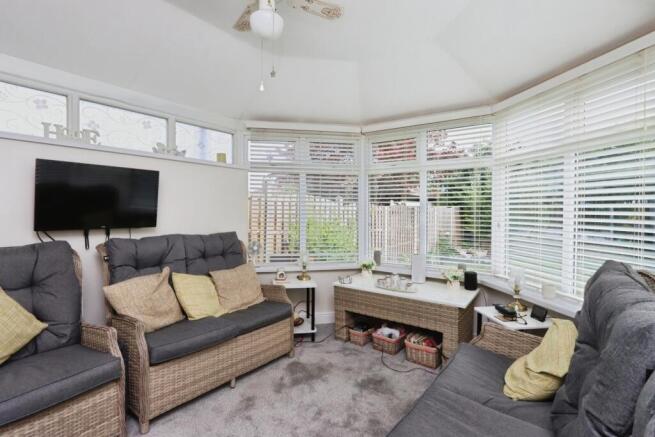 3 bed Semi-Detached for sale Image 7