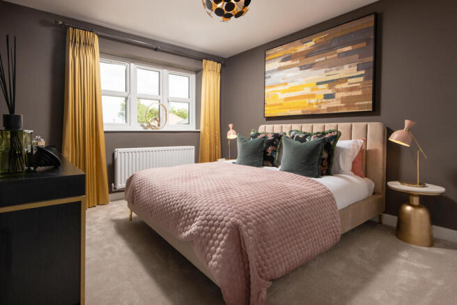 4 bed Detached for sale Image 8