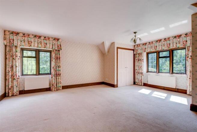 Master Bedroom.jpg