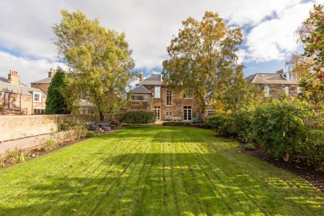 Large Lawn