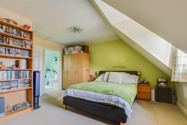 Bedroom 1 (Double with Ensuite)